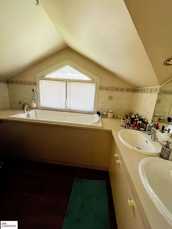 Domaine SEYSSINET PARISET (38170) FRANCIMMO